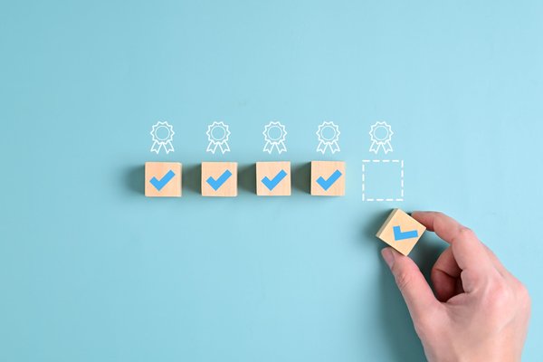 How to Evaluate the Insurance Needs for a Property with Multiple Outbuildings in Rural England?